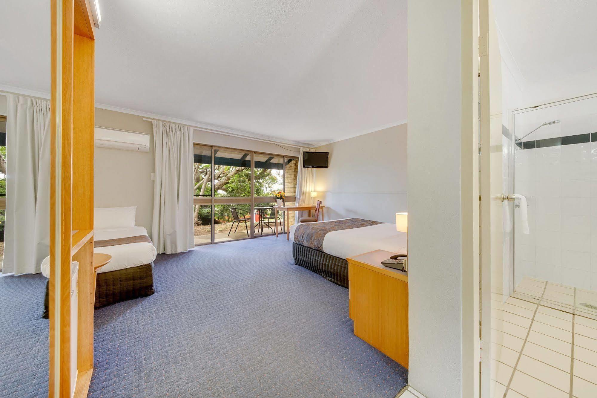 Gladstone Palms Motor Inn Kültér fotó