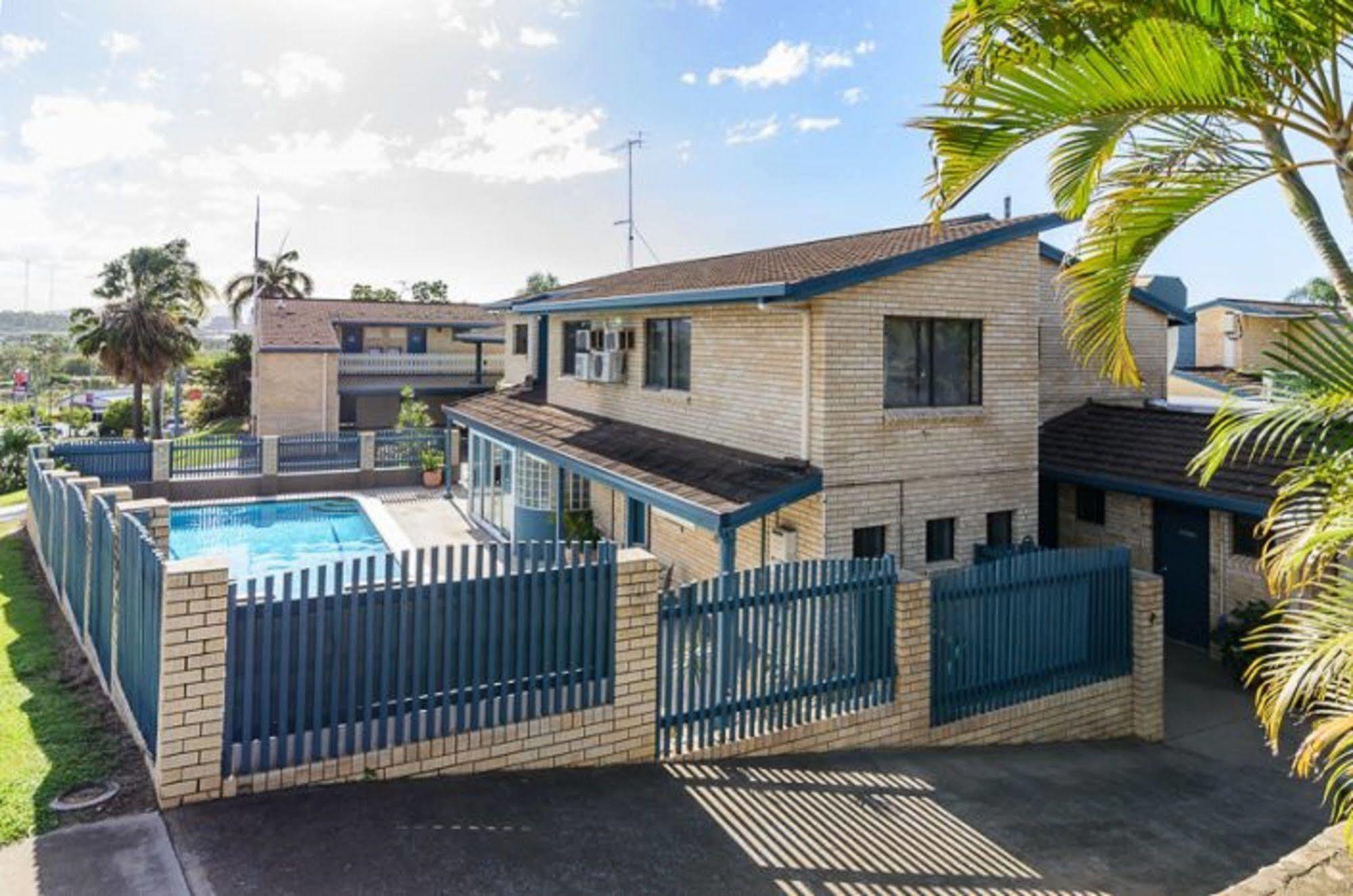 Gladstone Palms Motor Inn Kültér fotó